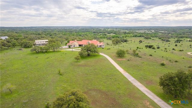 2810 Bridlewood Ranches Drive, San Marcos, TX 78666