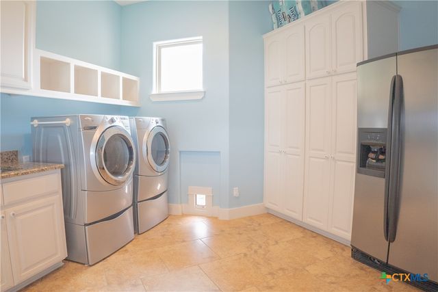 2810 Bridlewood Ranches Drive, San Marcos, TX 78666