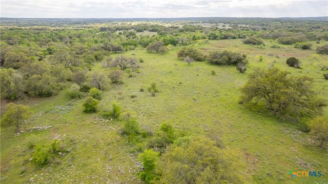2810 Bridlewood Ranches Drive, San Marcos, TX 78666