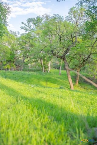 2810 Bridlewood Ranches Drive, San Marcos, TX 78666