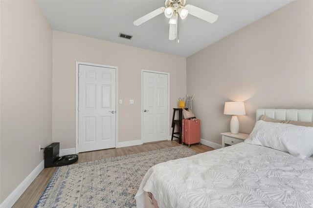 4333 BAYSIDE VILLAGE DRIVE 304, Tampa, FL 33615