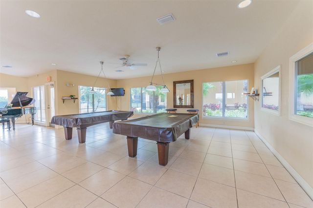 4333 BAYSIDE VILLAGE DRIVE 304, Tampa, FL 33615