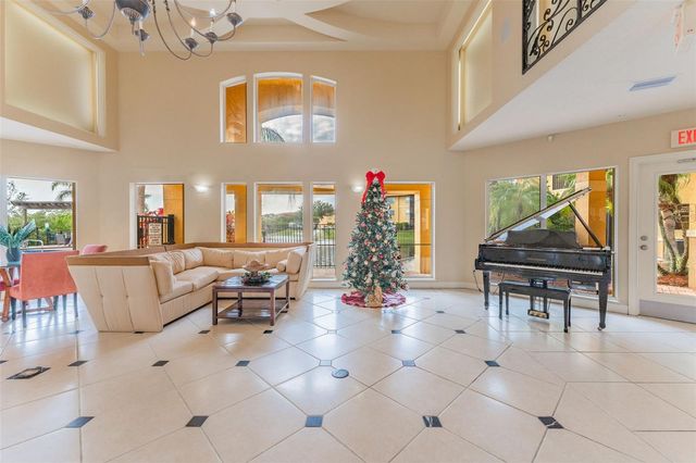 4333 BAYSIDE VILLAGE DRIVE 304, Tampa, FL 33615
