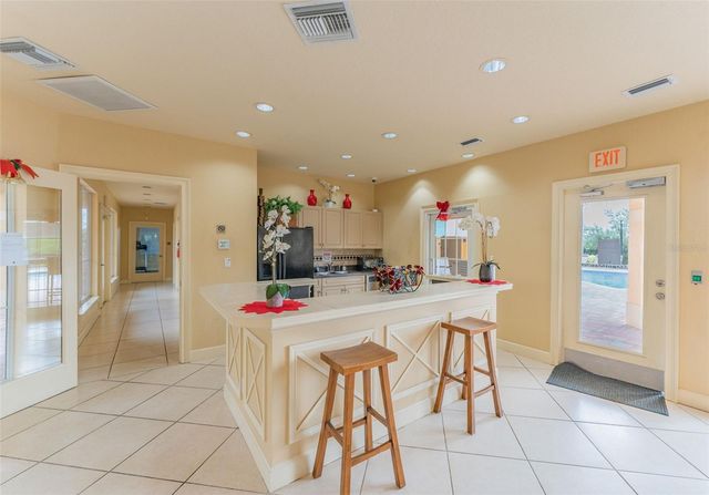 4333 BAYSIDE VILLAGE DRIVE 304, Tampa, FL 33615