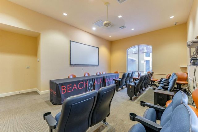 4333 BAYSIDE VILLAGE DRIVE 304, Tampa, FL 33615