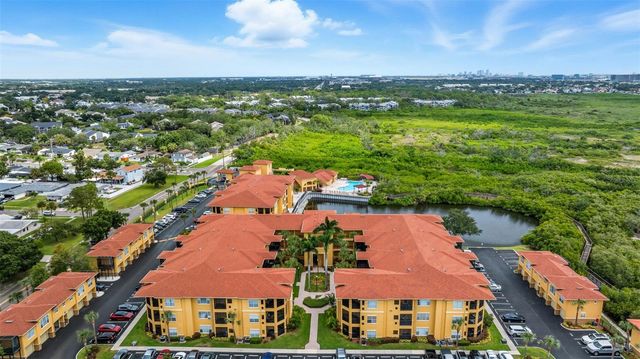 4333 BAYSIDE VILLAGE DRIVE 304, Tampa, FL 33615