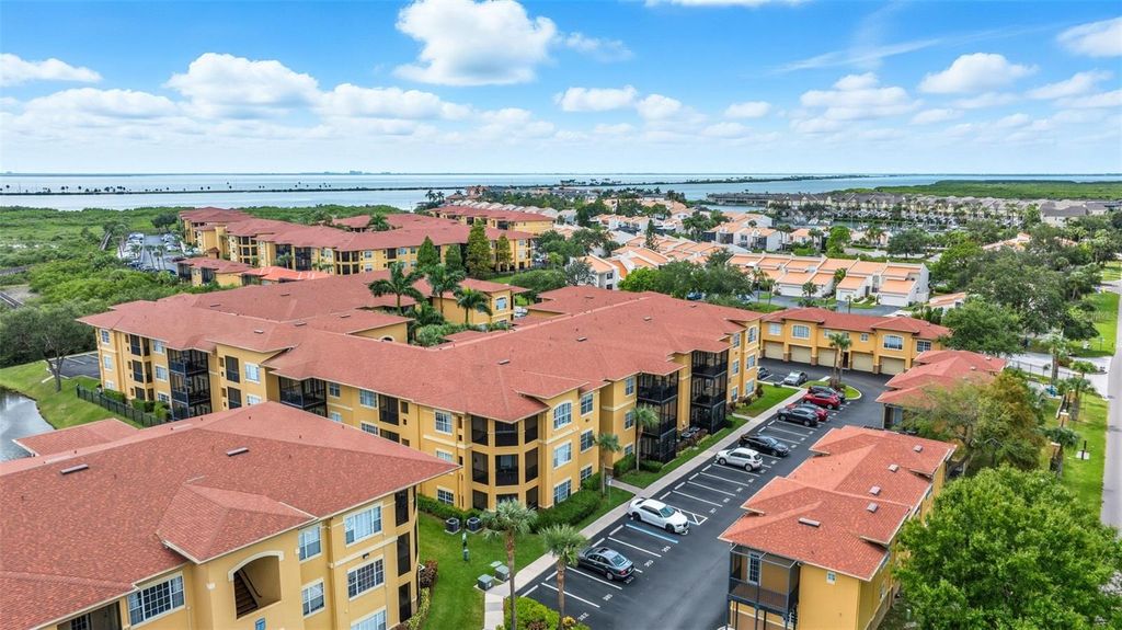 4333 BAYSIDE VILLAGE DRIVE 304, Tampa, FL 33615
