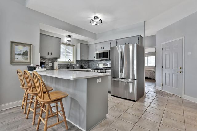 516 Dew Drop Lane, Center City, MN 55012