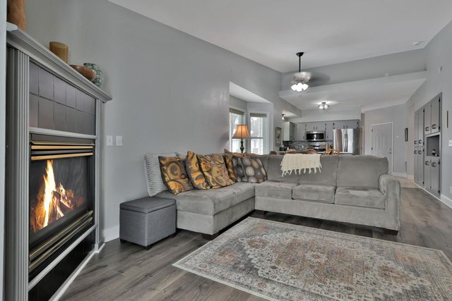 516 Dew Drop Lane, Center City, MN 55012