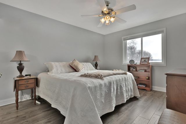 516 Dew Drop Lane, Center City, MN 55012