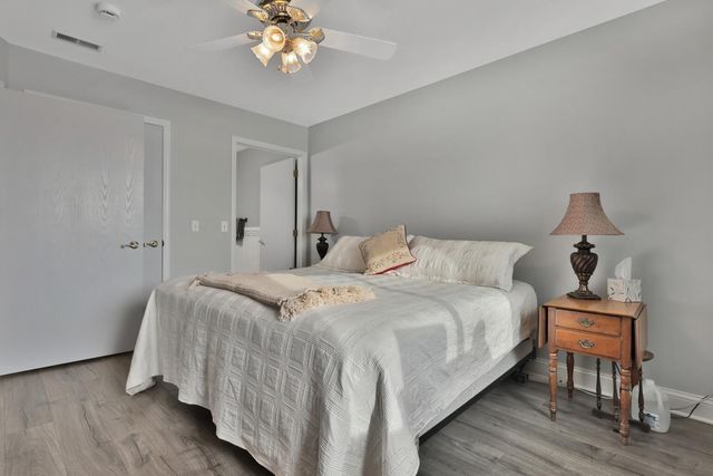 516 Dew Drop Lane, Center City, MN 55012