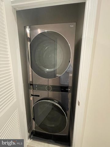 4605 ABBOTSWELL PLACE, Fredericksburg, VA 22408