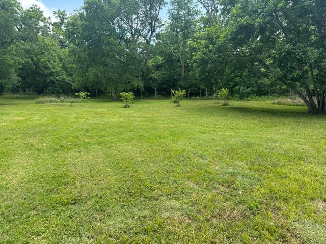 12215 Fm 442 Road, Boling, TX 77420