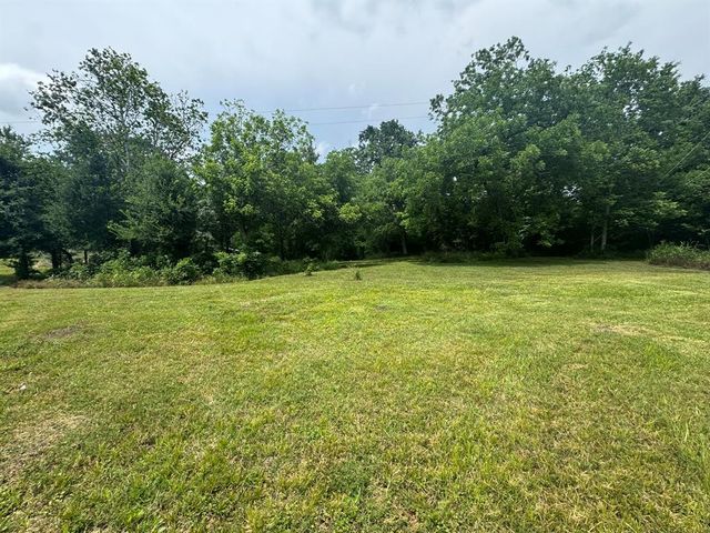12215 Fm 442 Road, Boling, TX 77420