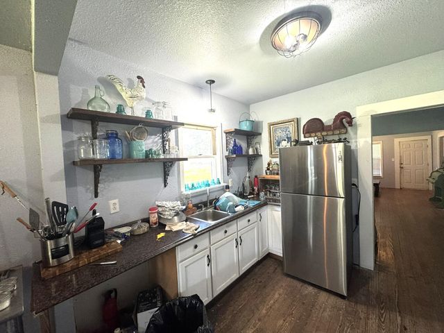 12215 Fm 442 Road, Boling, TX 77420