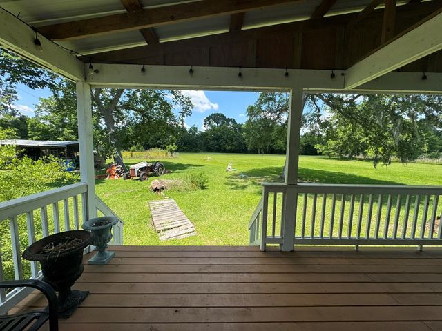 12215 Fm 442 Road, Boling, TX 77420
