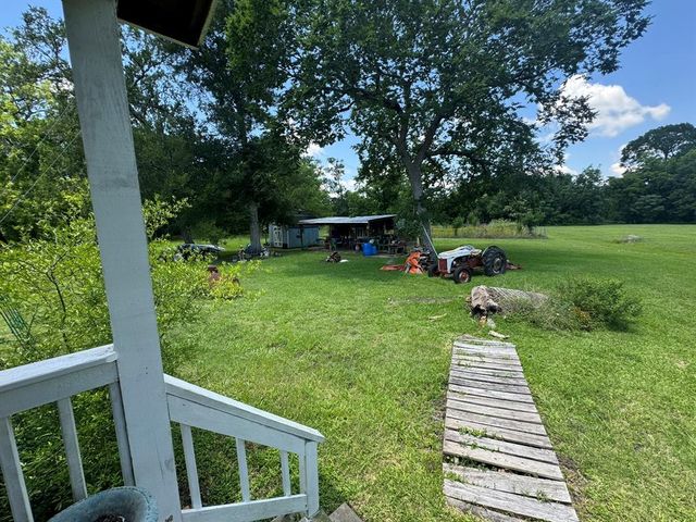 12215 Fm 442 Road, Boling, TX 77420