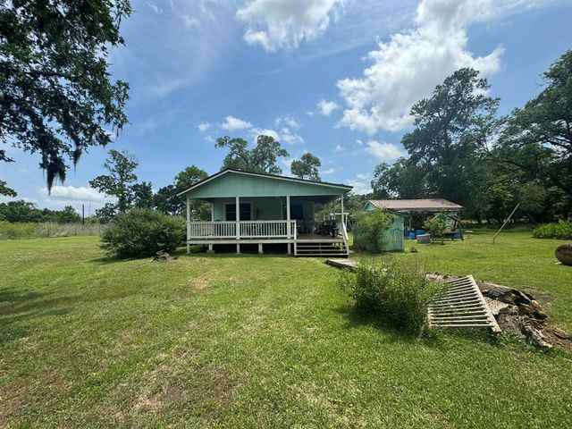 12215 Fm 442 Road, Boling, TX 77420