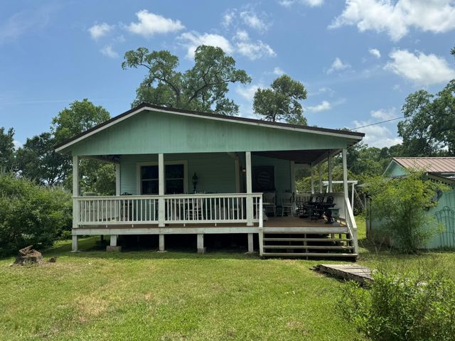 12215 Fm 442 Road, Boling, TX 77420