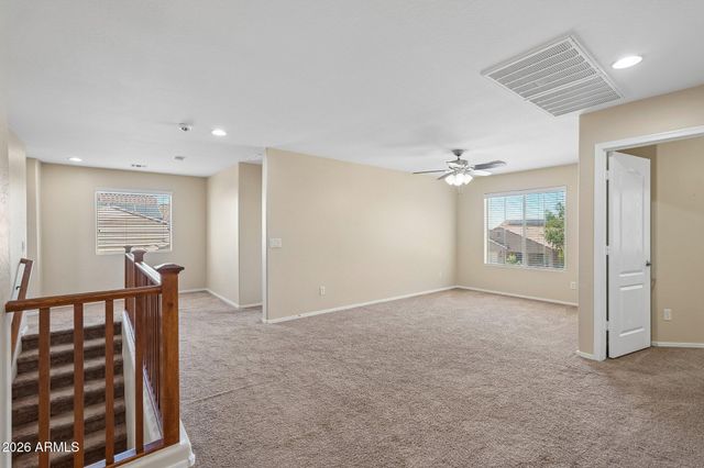 18448 W Surprise Farms Loop N, Surprise, AZ 85388