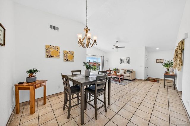 25428 Boxelder Dr, Murrieta, CA 92563