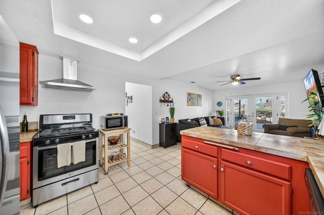 25428 Boxelder Dr, Murrieta, CA 92563