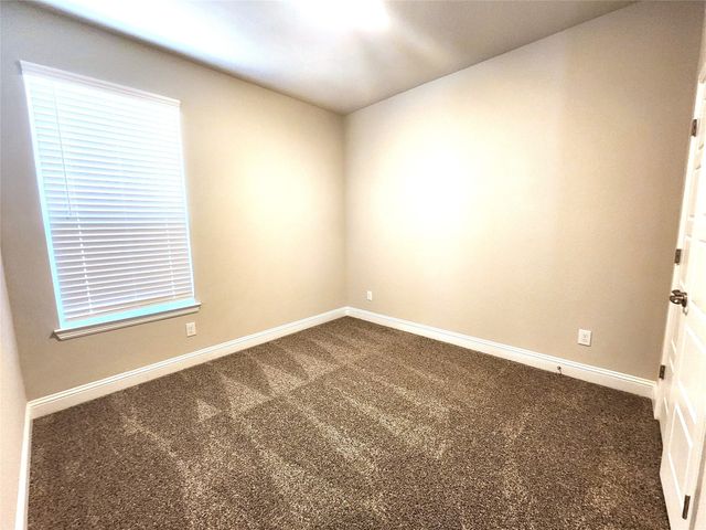 1521 Razorbill Road, Denton, TX 76205