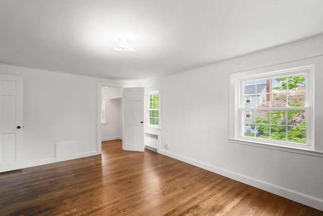 10 Magnolia Rd, Milton, MA 02186