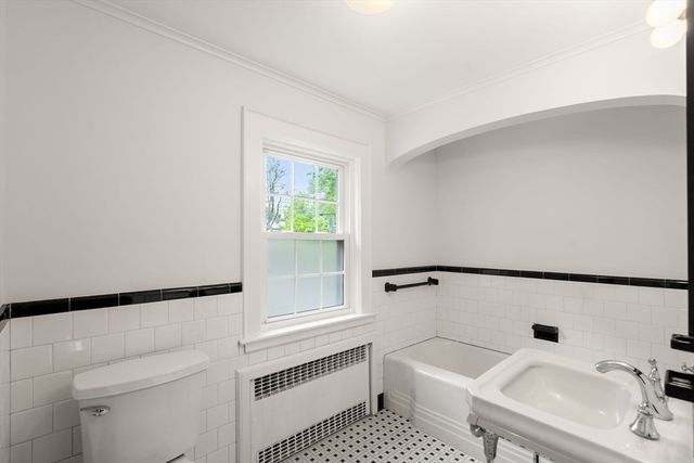 10 Magnolia Rd, Milton, MA 02186