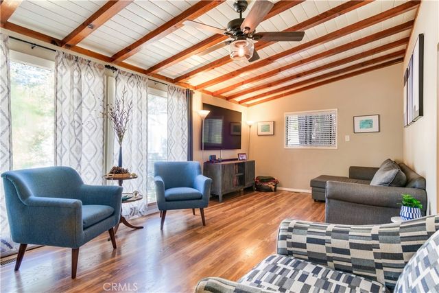 279 Forest Circle, Crestline, CA 92325