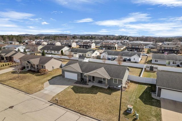 2021 Cedarwood AVENUE, Sparta, WI 54656