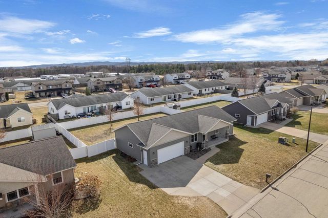 2021 Cedarwood AVENUE, Sparta, WI 54656