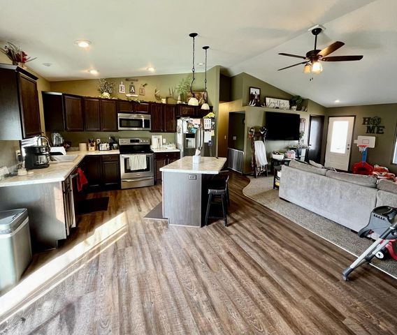 2021 Cedarwood AVENUE, Sparta, WI 54656