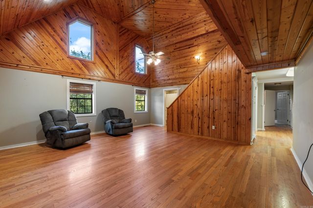 5020 Copper Creek Lane, Little Rock, AR 72223