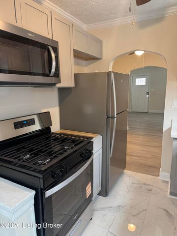 128 N 37th St, Louisville, KY 40212