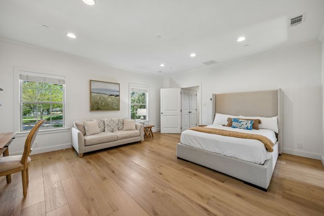 1355 Woodbrook Lane, Southlake, TX 76092