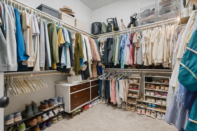 1944 Silver Falls Drive, Burleson, TX 76028