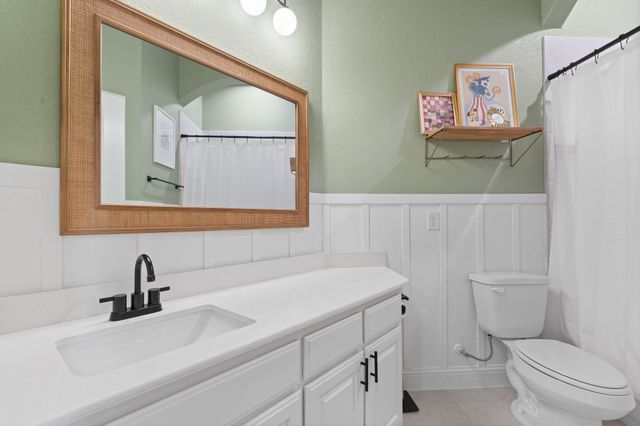 1944 Silver Falls Drive, Burleson, TX 76028