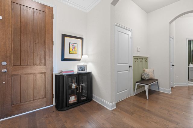 1944 Silver Falls Drive, Burleson, TX 76028