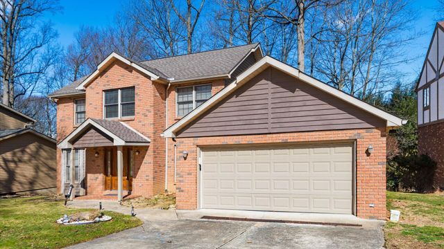 901 Southeast Court, Zanesville, OH 43701