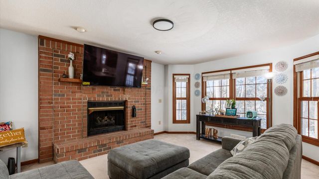 901 Southeast Court, Zanesville, OH 43701