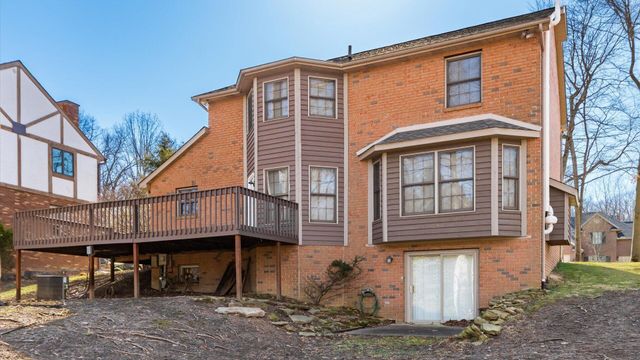 901 Southeast Court, Zanesville, OH 43701