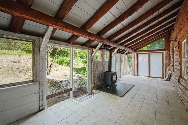 95 Packardville Rd, Pelham, MA 01002