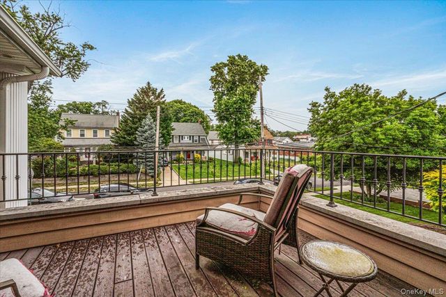 4308 Glenwood Street, Little Neck, NY 11363
