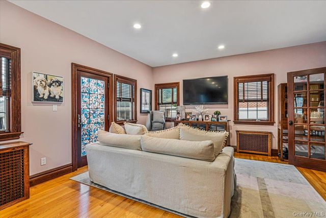 4308 Glenwood Street, Little Neck, NY 11363