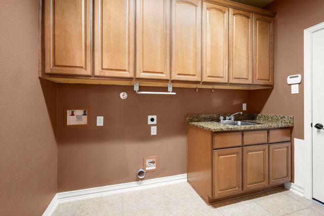 110 David Forest Lane, Conroe, TX 77384