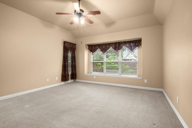 110 David Forest Lane, Conroe, TX 77384