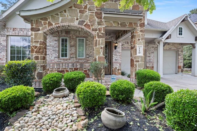 110 David Forest Lane, Conroe, TX 77384