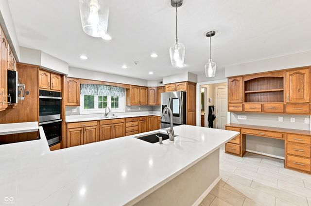 7555 Chablis Circle, Indianapolis, IN 46278