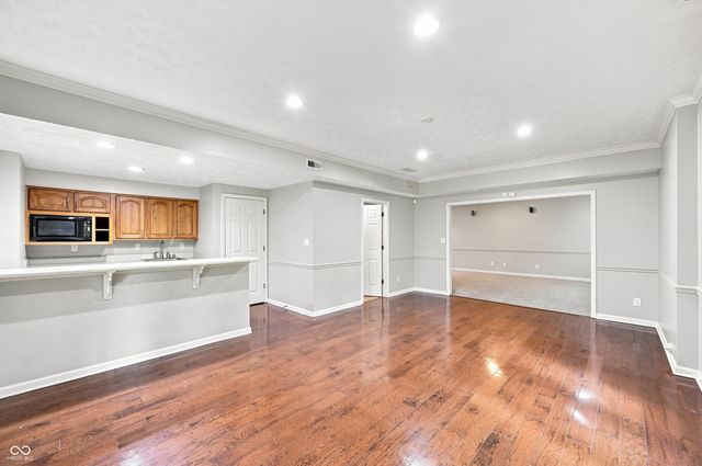 7555 Chablis Circle, Indianapolis, IN 46278